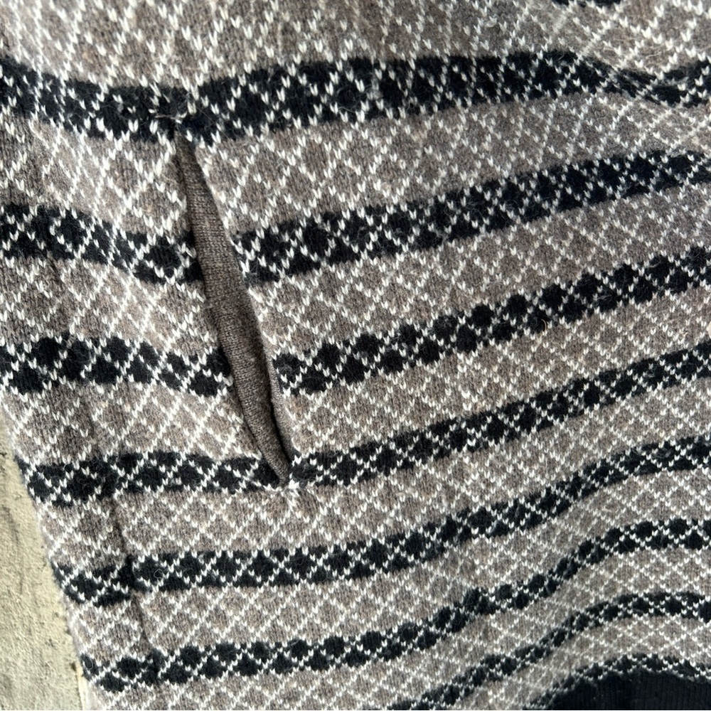 Anthropologie Yoon Sweater Monochrome Geometric Cardigan Hooded Oversized - Picture 4 of 7